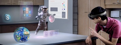 HoloLens, Microsoft