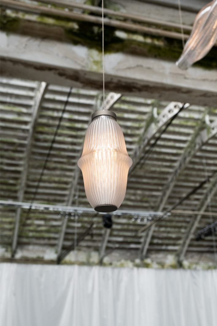 Filium Hanging © Amber Vanbossel